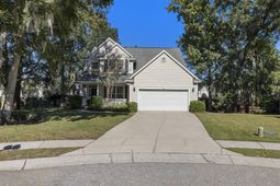 1656 Pepperwood Court photo 4