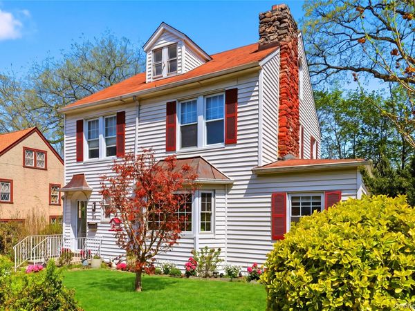 30 Rossmore Avenue , Bronxville, NY 10708