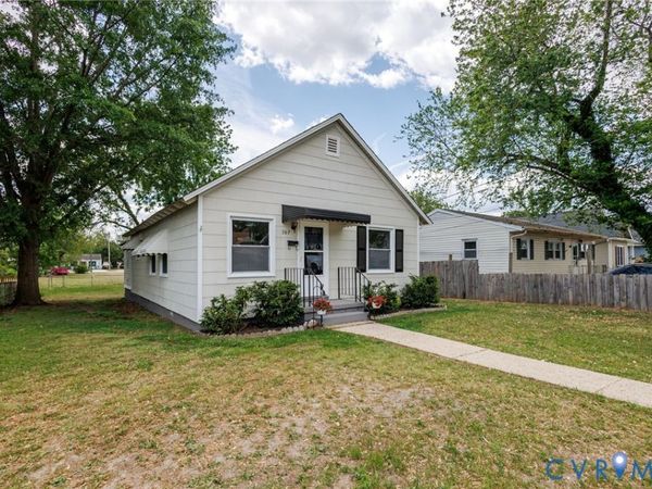 307 Pickett Avenue , Colonial Heights, VA 23834