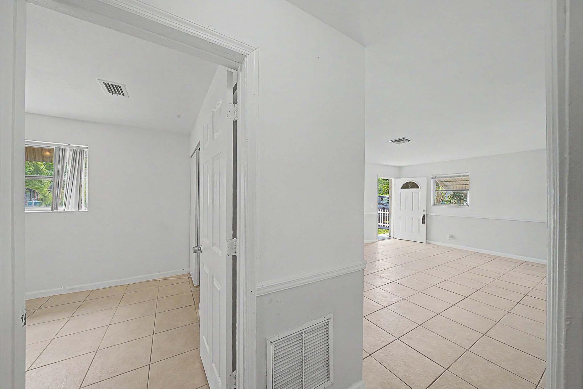 301 SE 21st Avenue, Boynton Beach, FL 33435 Photo