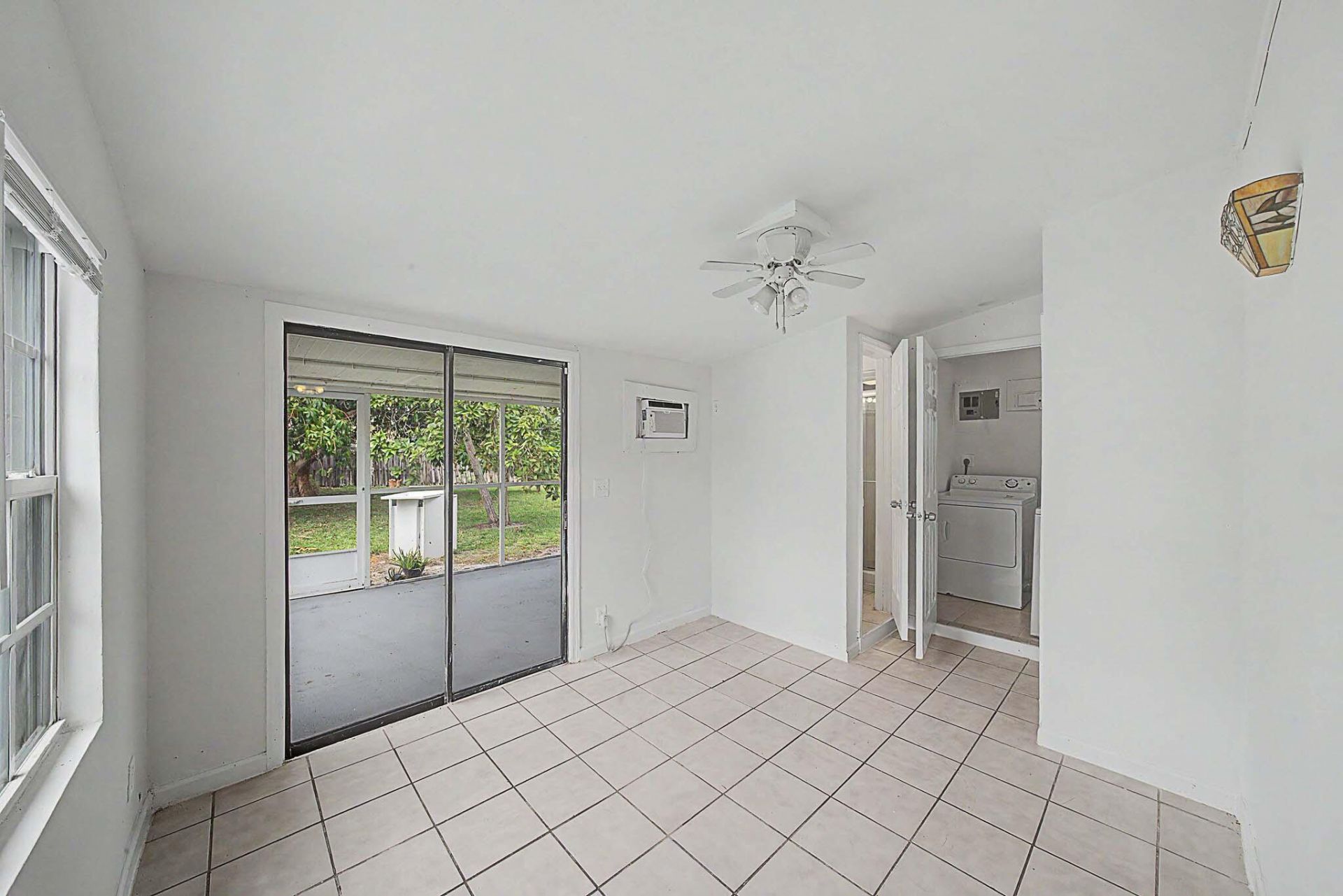 301 SE 21st Avenue, Boynton Beach, FL 33435 Photo