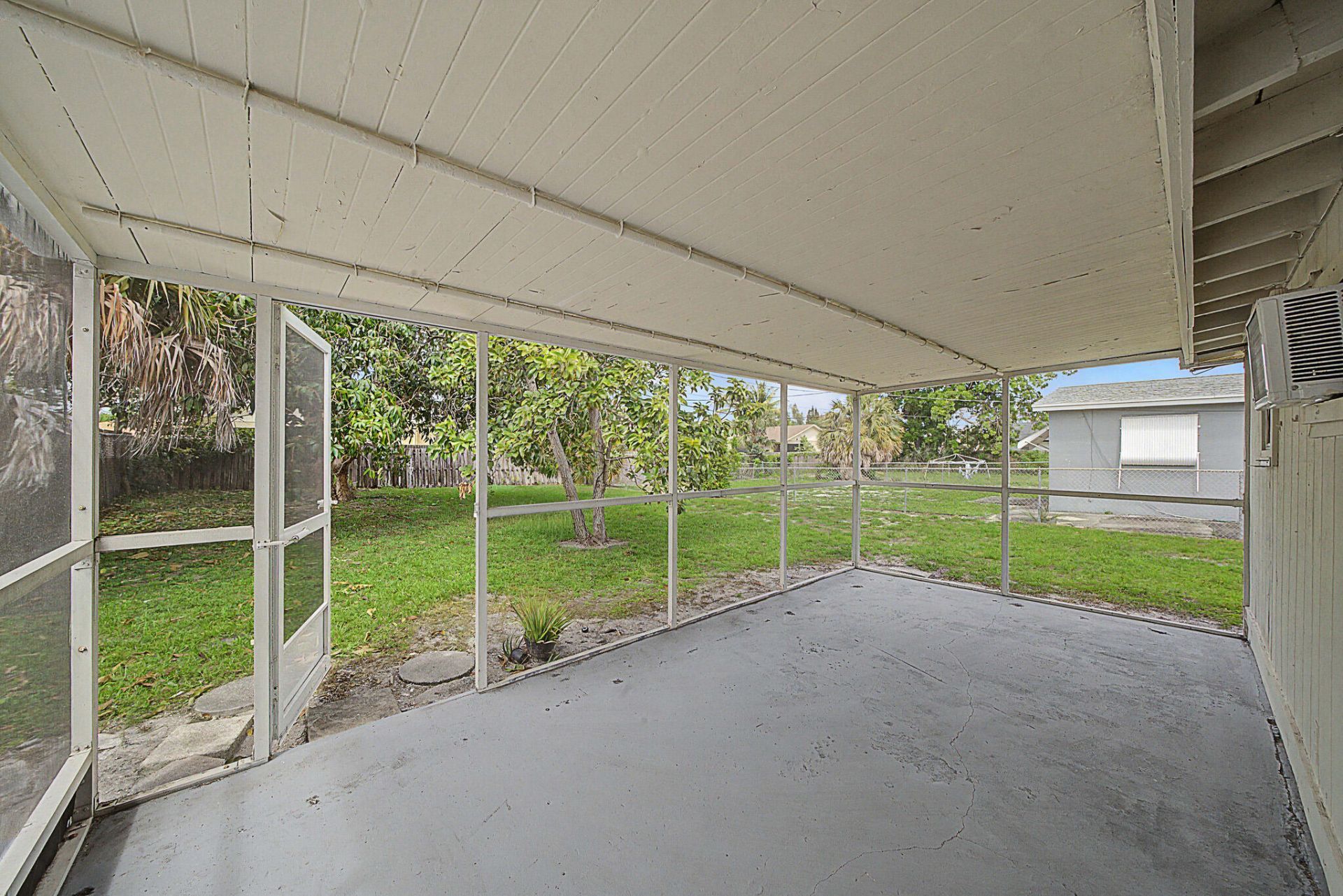 301 SE 21st Avenue, Boynton Beach, FL 33435 Photo