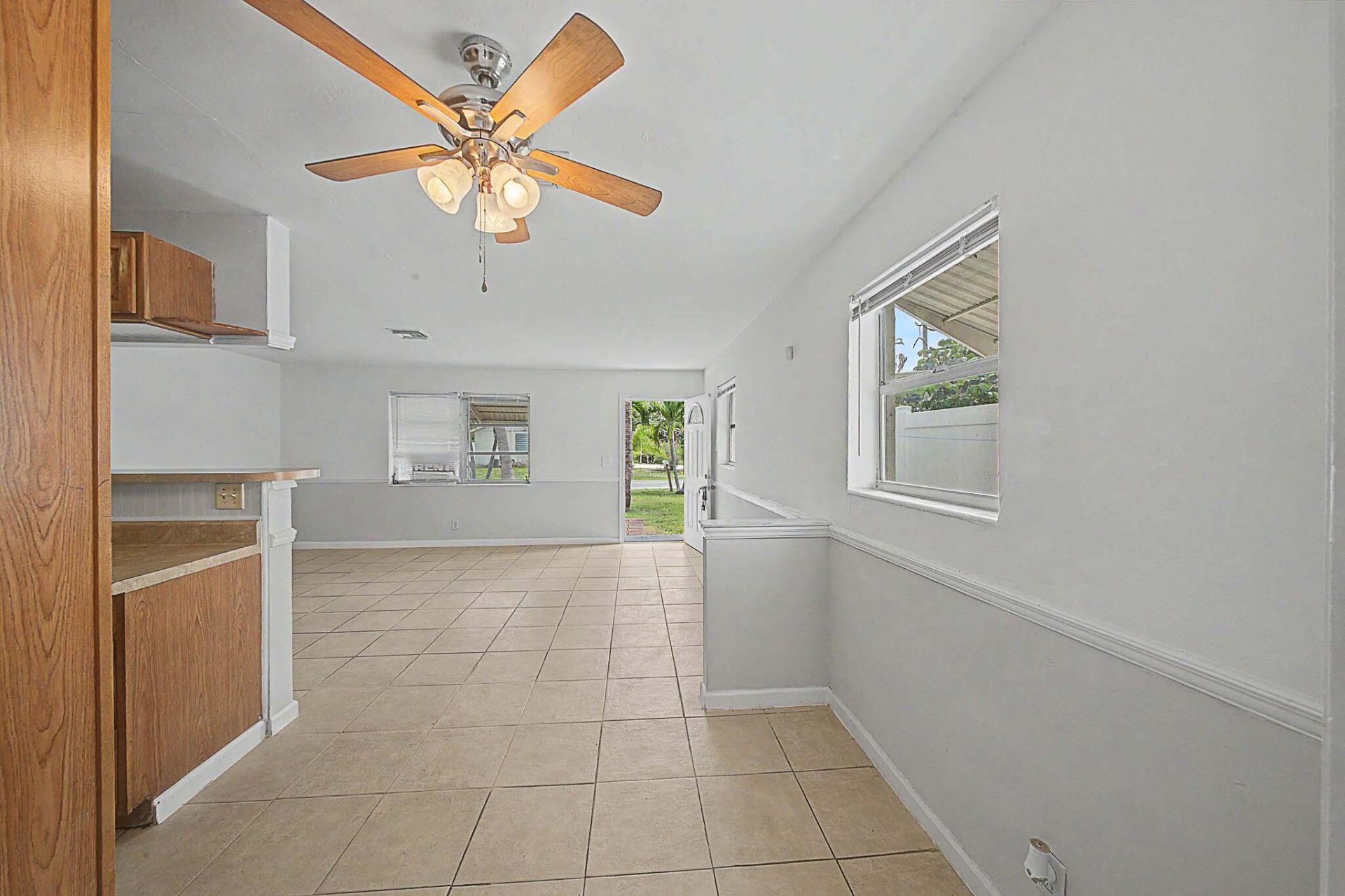 301 SE 21st Avenue, Boynton Beach, FL 33435 Photo