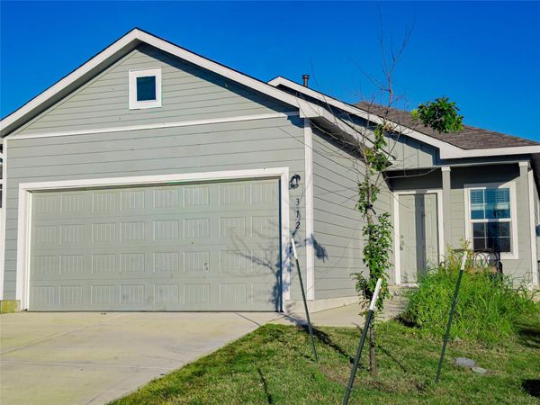 312 Soapstone PASS, Maxwell, TX 78656