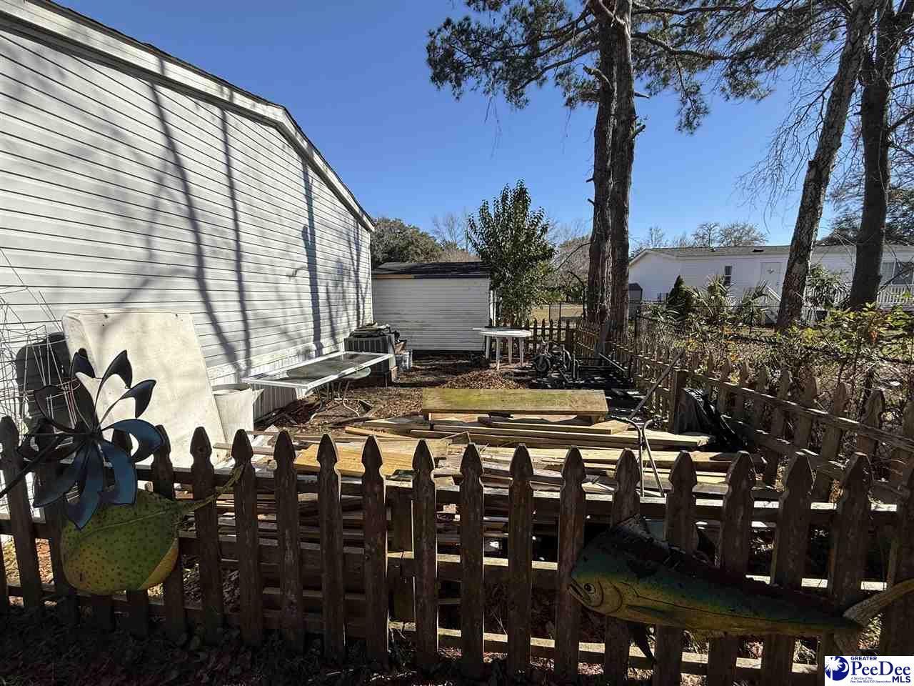 882 Hilander Dr. Photo 10