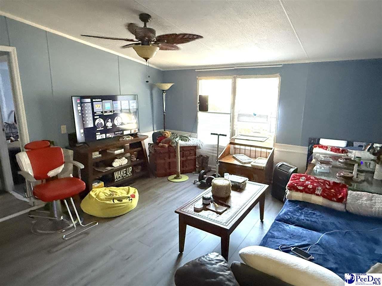 882 Hilander Dr. Photo 11