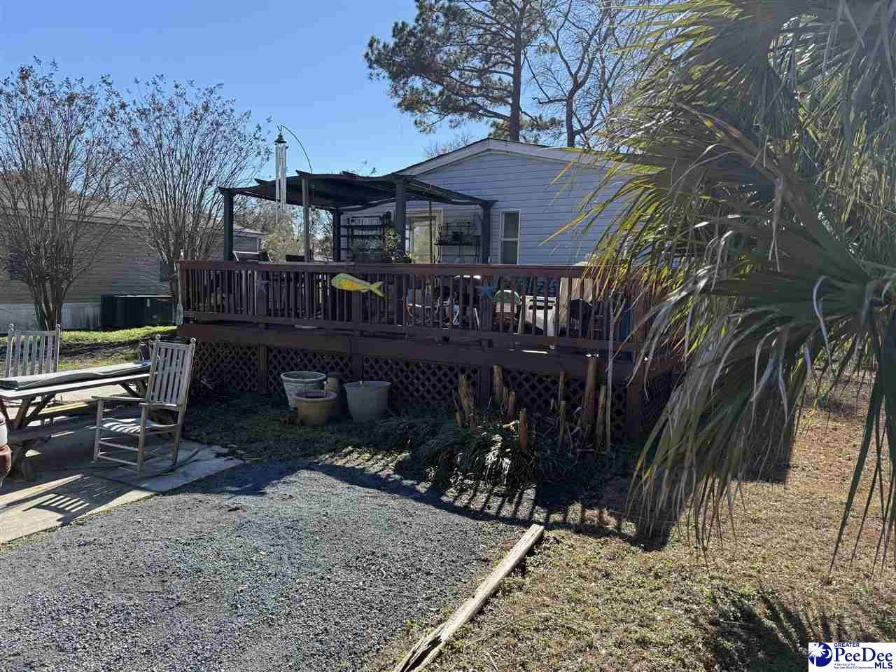 882 Hilander Dr. Photo 4