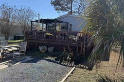 882 Hilander Dr. photo 4