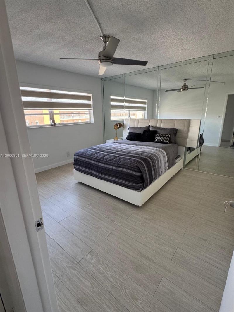 200 NE 12th Ave , Unit 7E, Hallandale Beach, FL 33009 Photo
