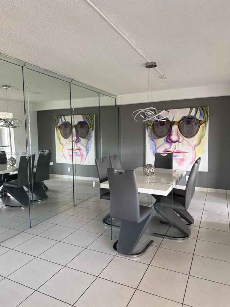 200 NE 12th Ave , Unit 7E, Hallandale Beach, FL 33009 Photo