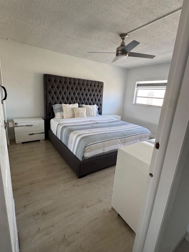 200 NE 12th Ave , Unit 7E, Hallandale Beach, FL 33009 Photo