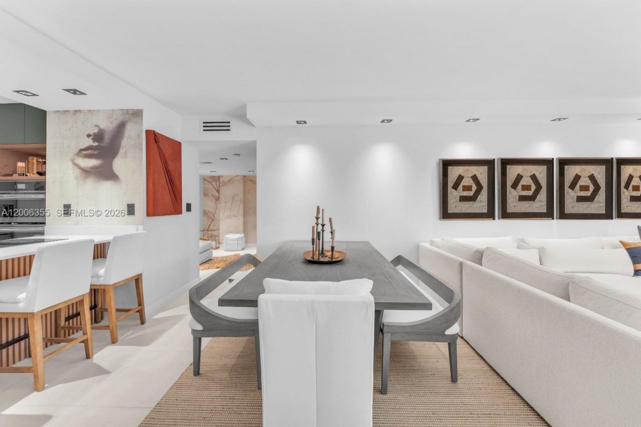 100 Bayview Dr, Unit 216, Sunny Isles Beach, FL 33160 Photo