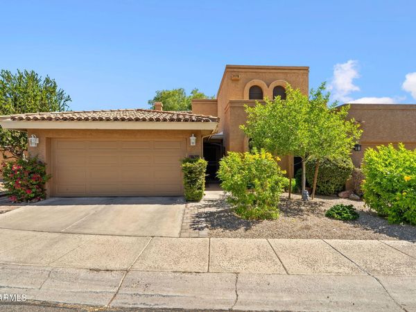 10437 N 9TH Street, Phoenix, AZ 85020