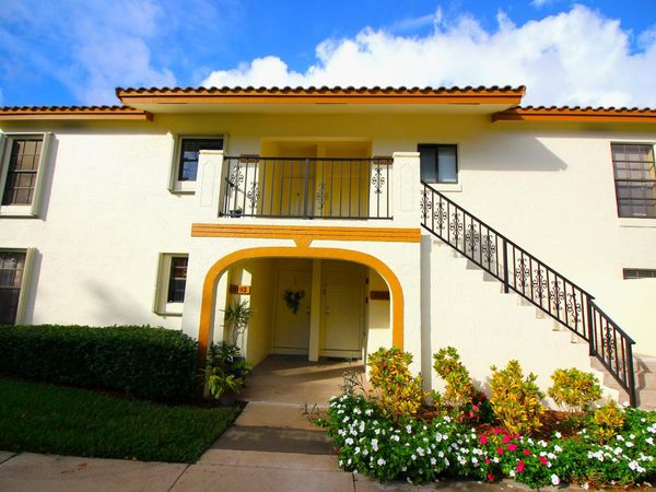 2900 Olivewood Terrace, Unit O-203, Boca Raton, FL 33431