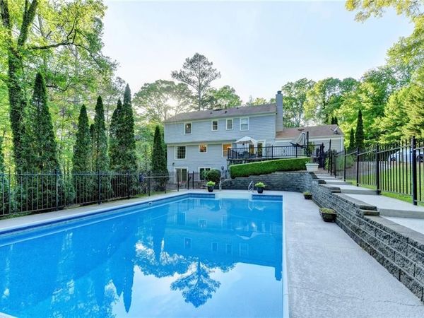 151 Shadowlawn Road SE, Marietta, GA 30067