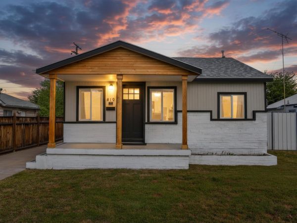 810 Smith Ave, Richland, WA 99352