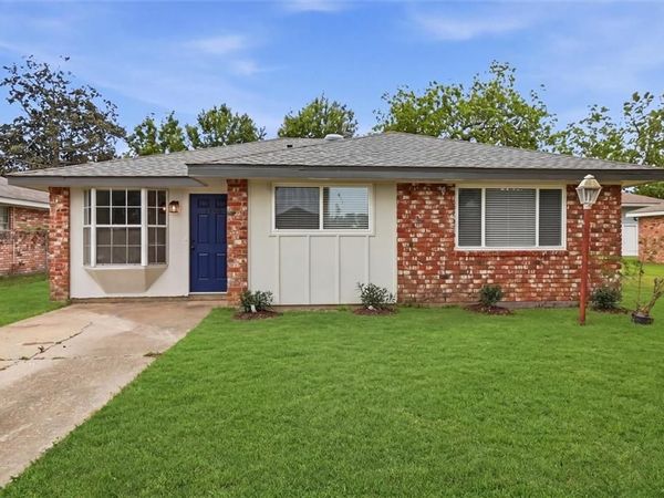 2749 BLANCHE Street , Marrero, LA 70072