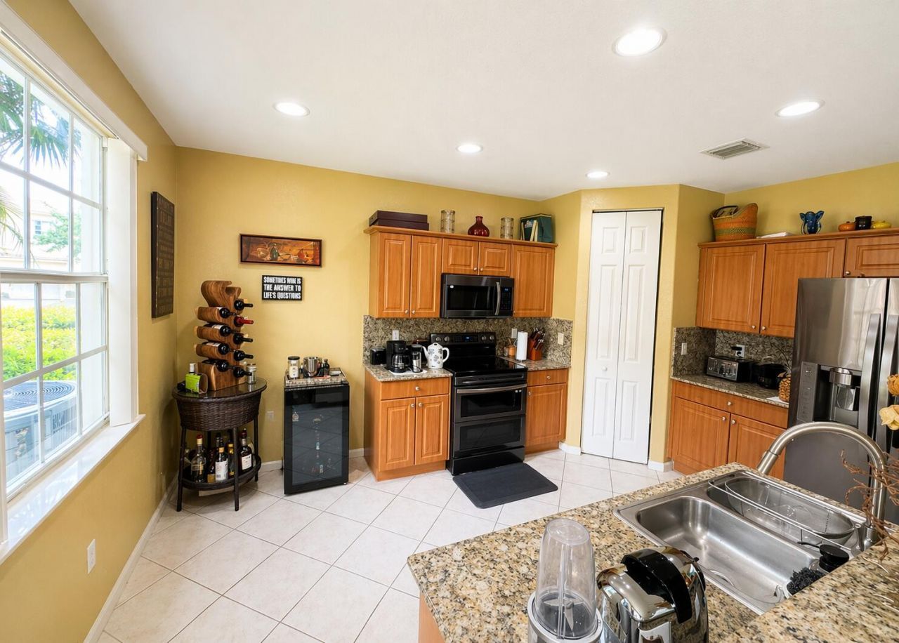 8451 SW 27th Street, Unit 105, Miramar, FL 33025 Photo