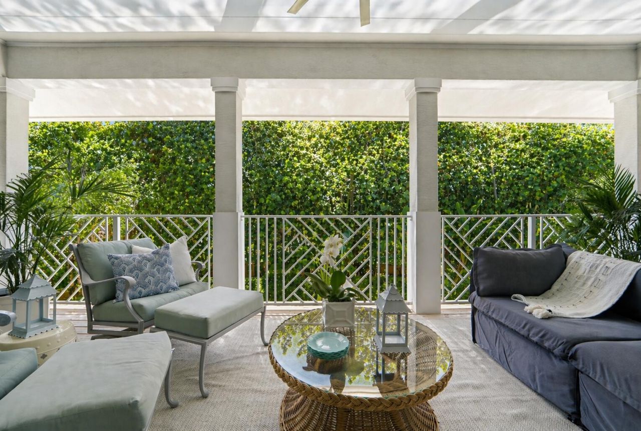 2520 Estates Drive, North Palm Beach, FL 33410 Photo