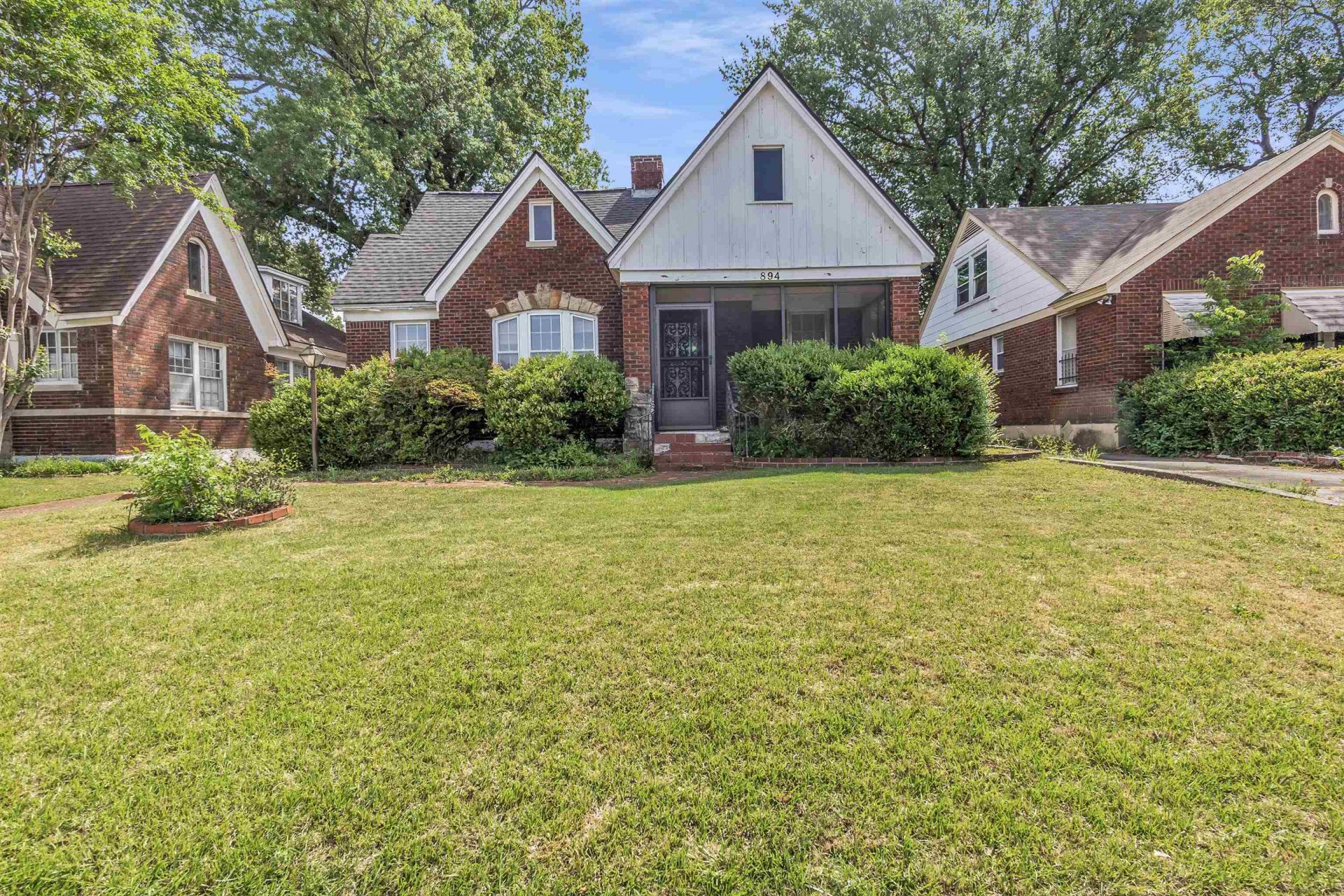 894 N Mclean Blvd, Memphis, TN 38107 Main Photo