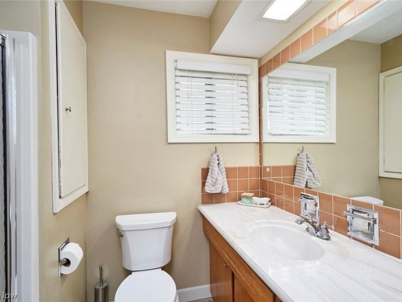 877 Locust Drive, Tallmadge, OH 44278 Photo 12