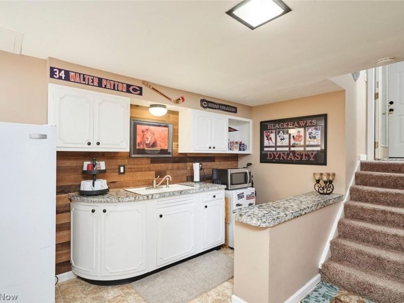 877 Locust Drive, Tallmadge, OH 44278 Photo 20