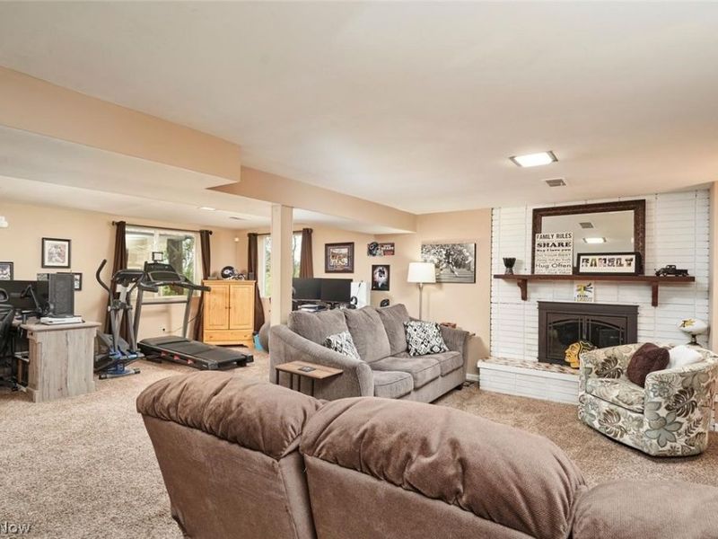 877 Locust Drive, Tallmadge, OH 44278 Photo 21