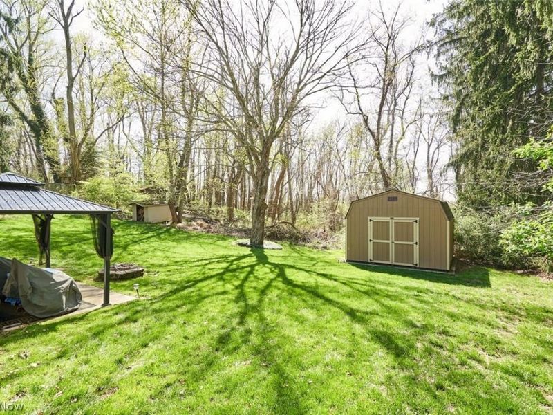 877 Locust Drive, Tallmadge, OH 44278 Photo 26