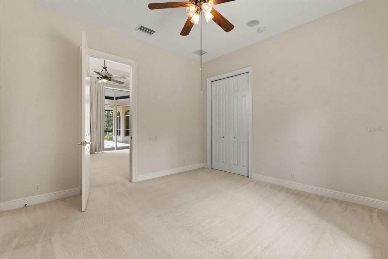 420 Valley Stream Drive, Geneva, FL 32732 Photo