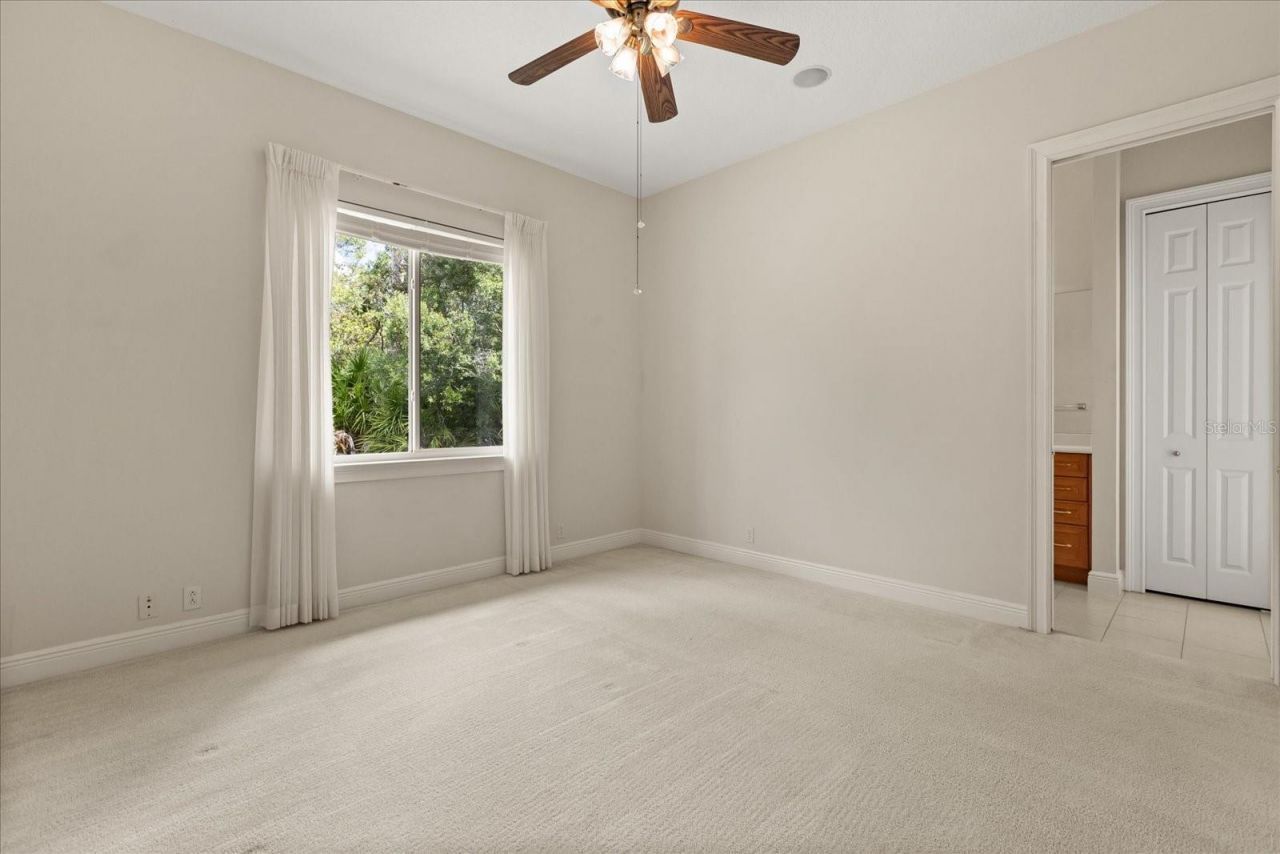 420 Valley Stream Drive, Geneva, FL 32732 Photo