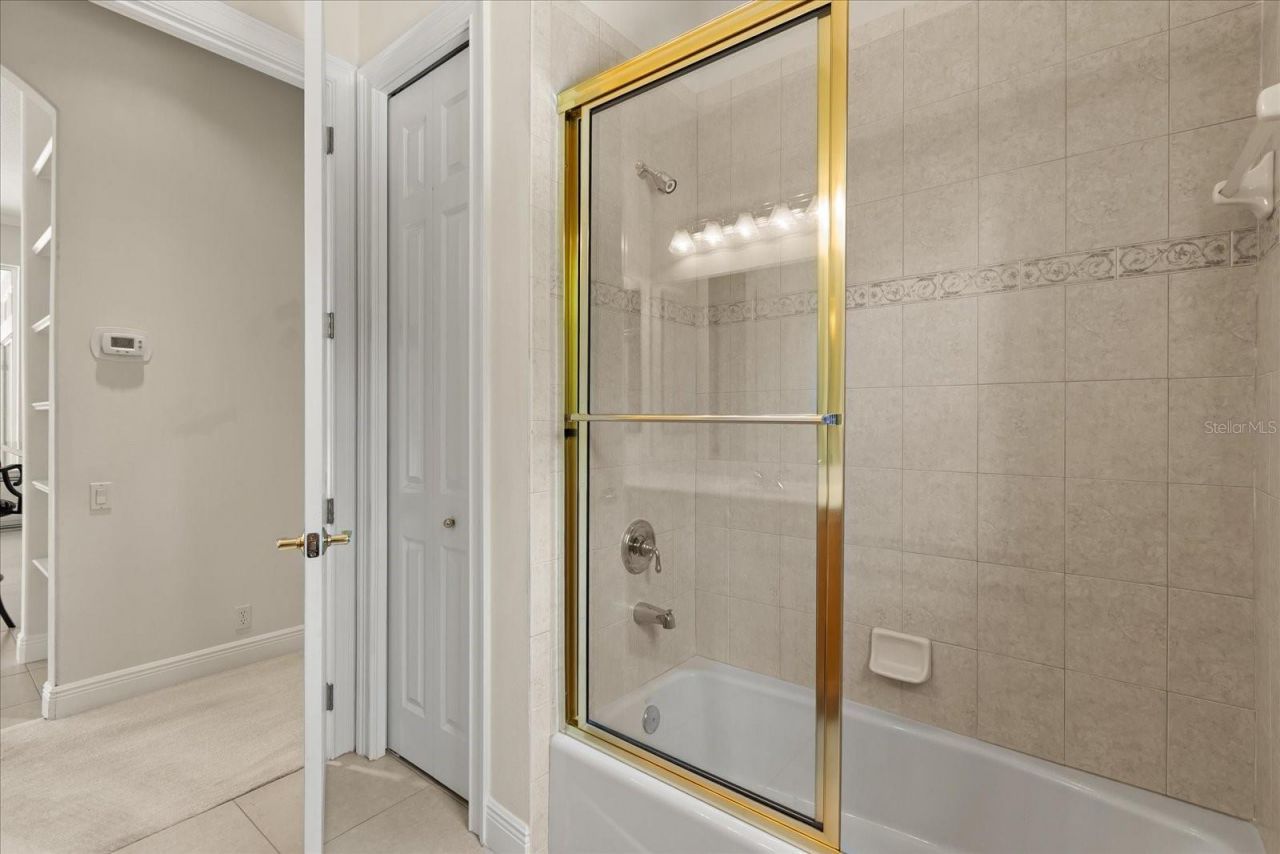 420 Valley Stream Drive, Geneva, FL 32732 Photo