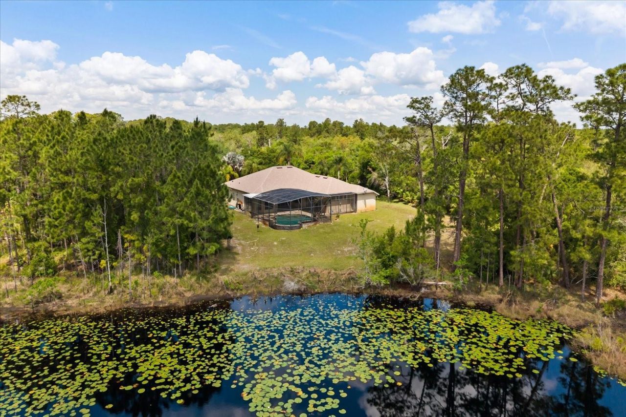 420 Valley Stream Drive, Geneva, FL 32732 Photo