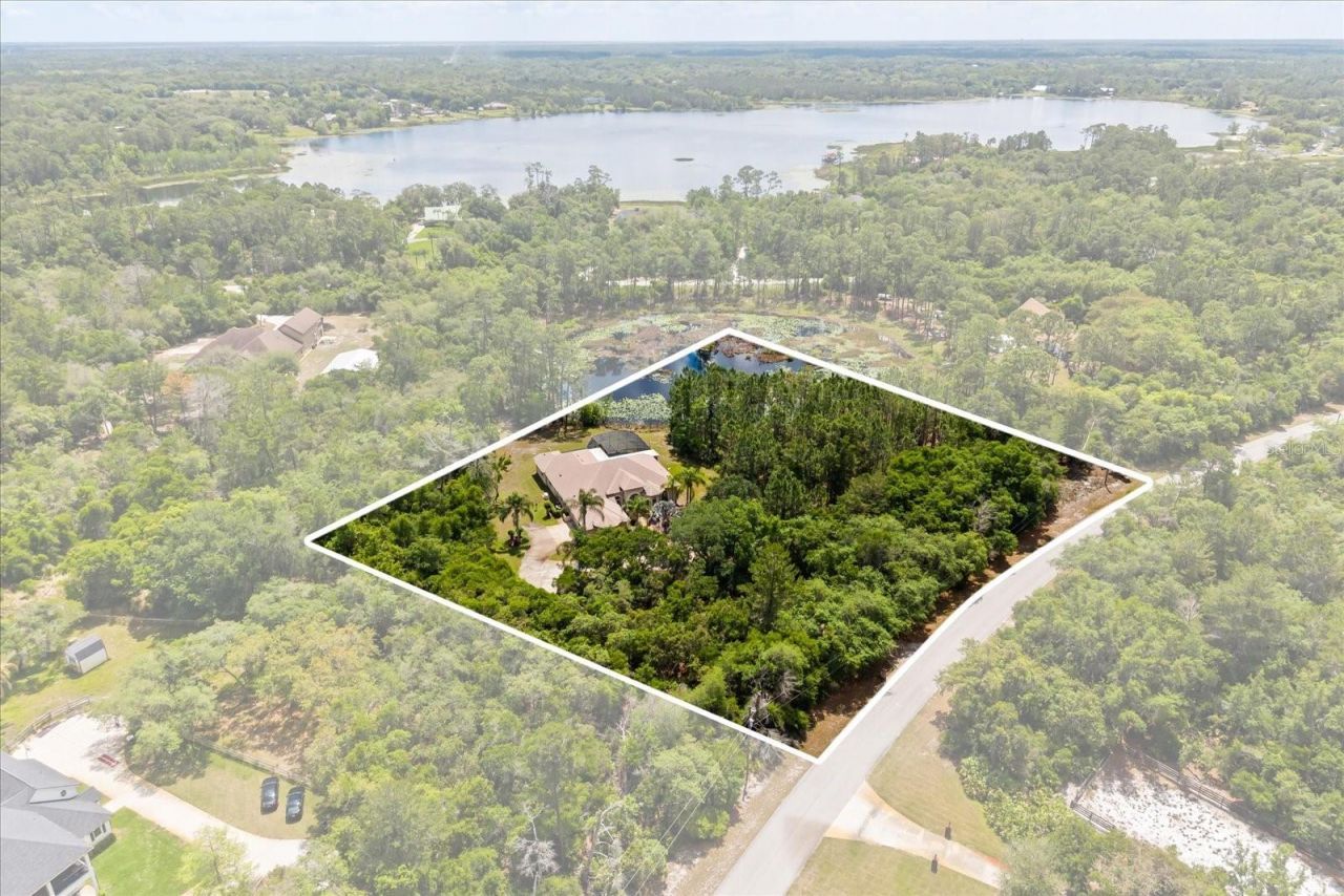 420 Valley Stream Drive, Geneva, FL 32732 Photo