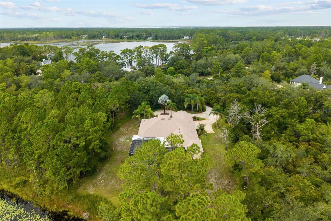 420 Valley Stream Drive, Geneva, FL 32732 Photo