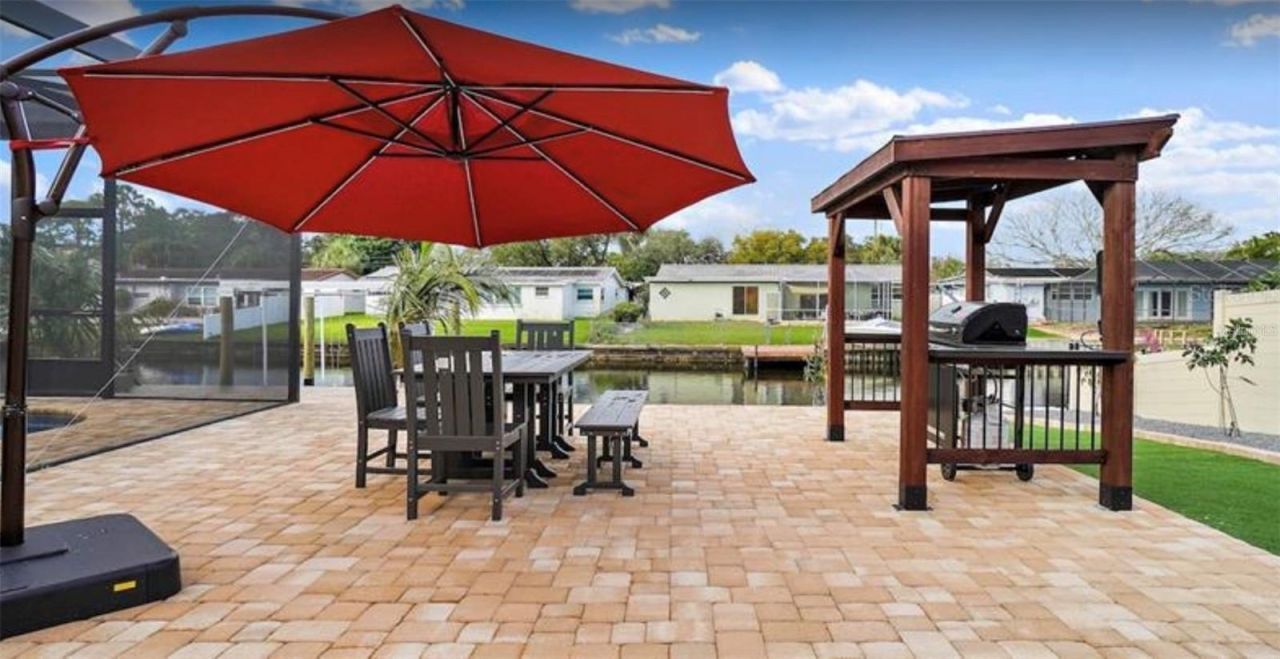 245 78 Th Avenue N, Saint Petersburg, FL 33702 Photo
