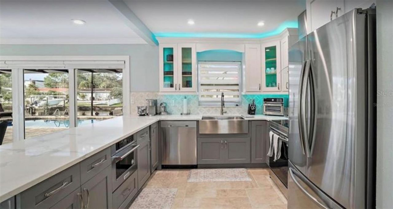 245 78 Th Avenue N, Saint Petersburg, FL 33702 Photo