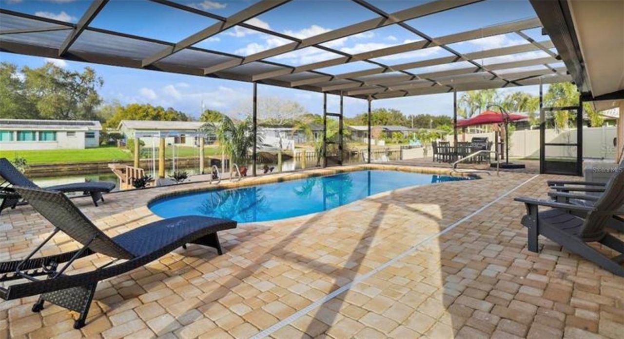 245 78 Th Avenue N, Saint Petersburg, FL 33702 Photo