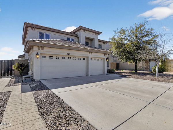 21969 W ANTELOPE Trail, Buckeye, AZ 85326