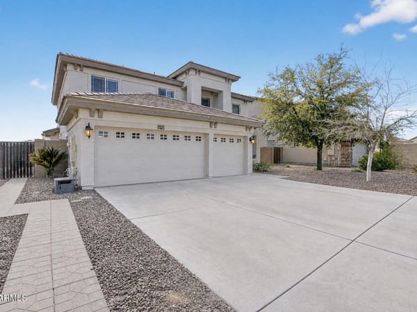 21969 W ANTELOPE Trail, Buckeye, AZ 85326