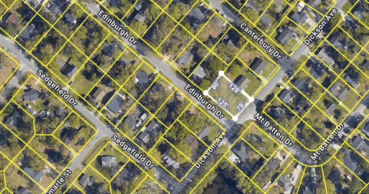 1144 Dickson Avenue Photo 1