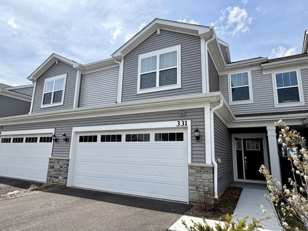 331 Red Oak Circle , Unit 304, Volo, IL 60020