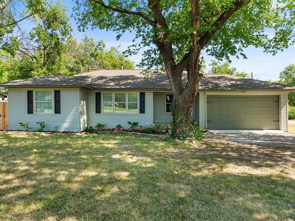 612 E 8th Street , Kemp, TX 75143