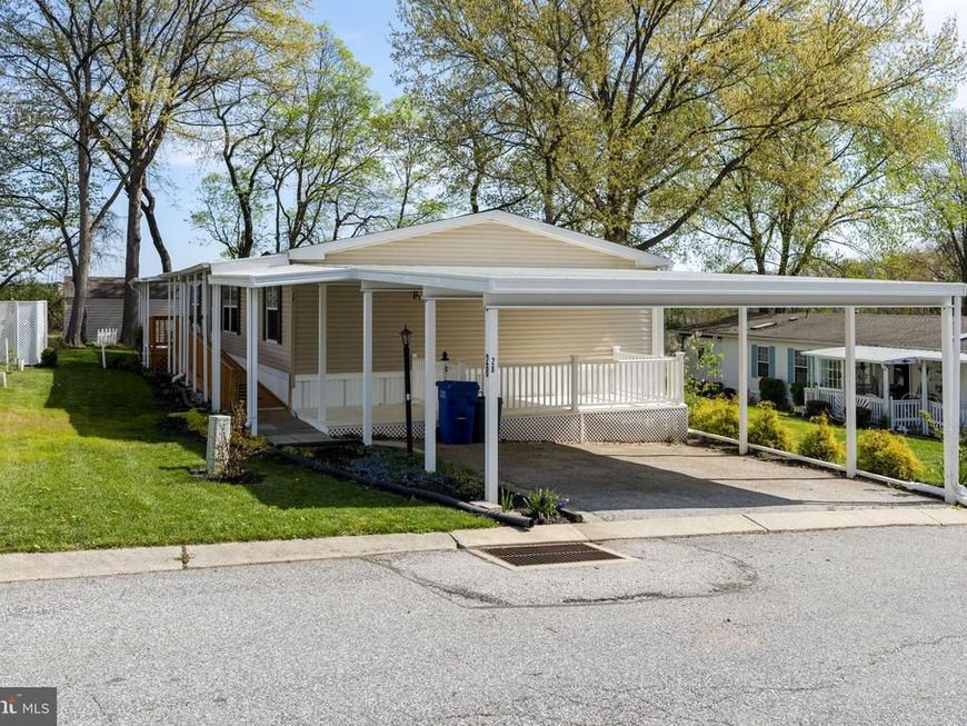 28 Cedar Street , Manchester, PA 17345 Main Photo