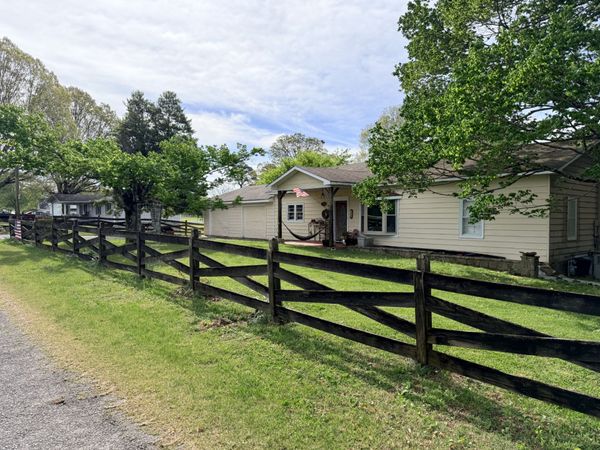 392 Hardbarger Rd , Monteagle, TN 37356