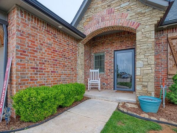 1211 Hanna Lane, Kingfisher, OK 73750