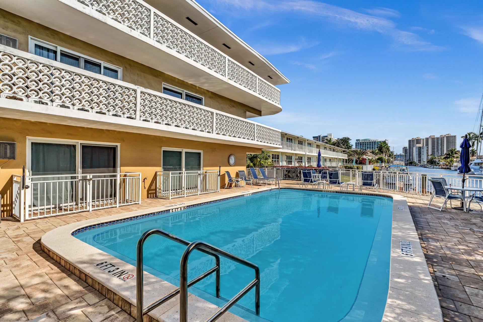 3220 Bayview Drive, Unit 211, Fort Lauderdale, FL 33306 Photo