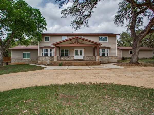 9730 Windwood Dr, Boerne, TX 78006