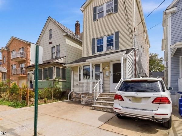 32 Cedar Ave, Elizabeth, NJ 07202