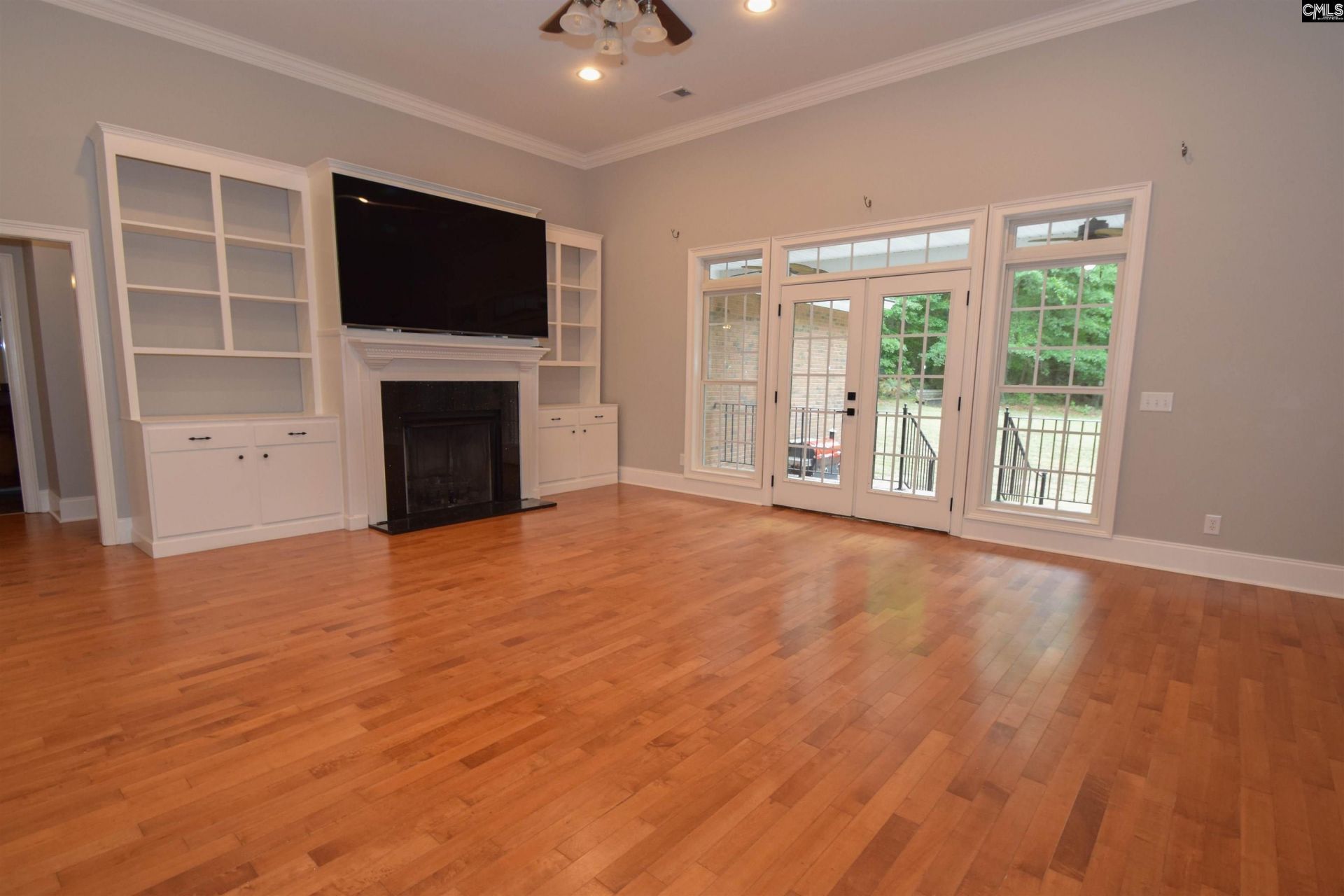 209 Kelsey Glen Drive  Photo 11