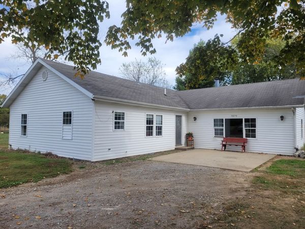 10270 N Reynolds Lane , Mt Vernon, IL 62864